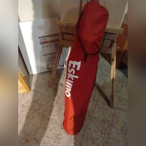 New Eskimo Portable Seating Ice Fishing Ice Fisherman Chair - Picture 4 of 8